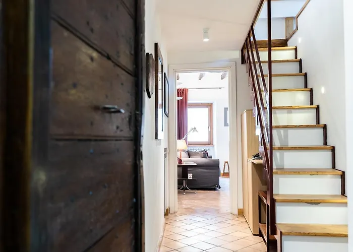 Apartment Arc Trilussa 44 Rome